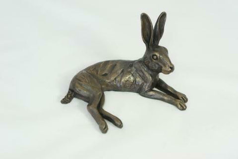 ORIELE BRONZE - Small Hare laying down